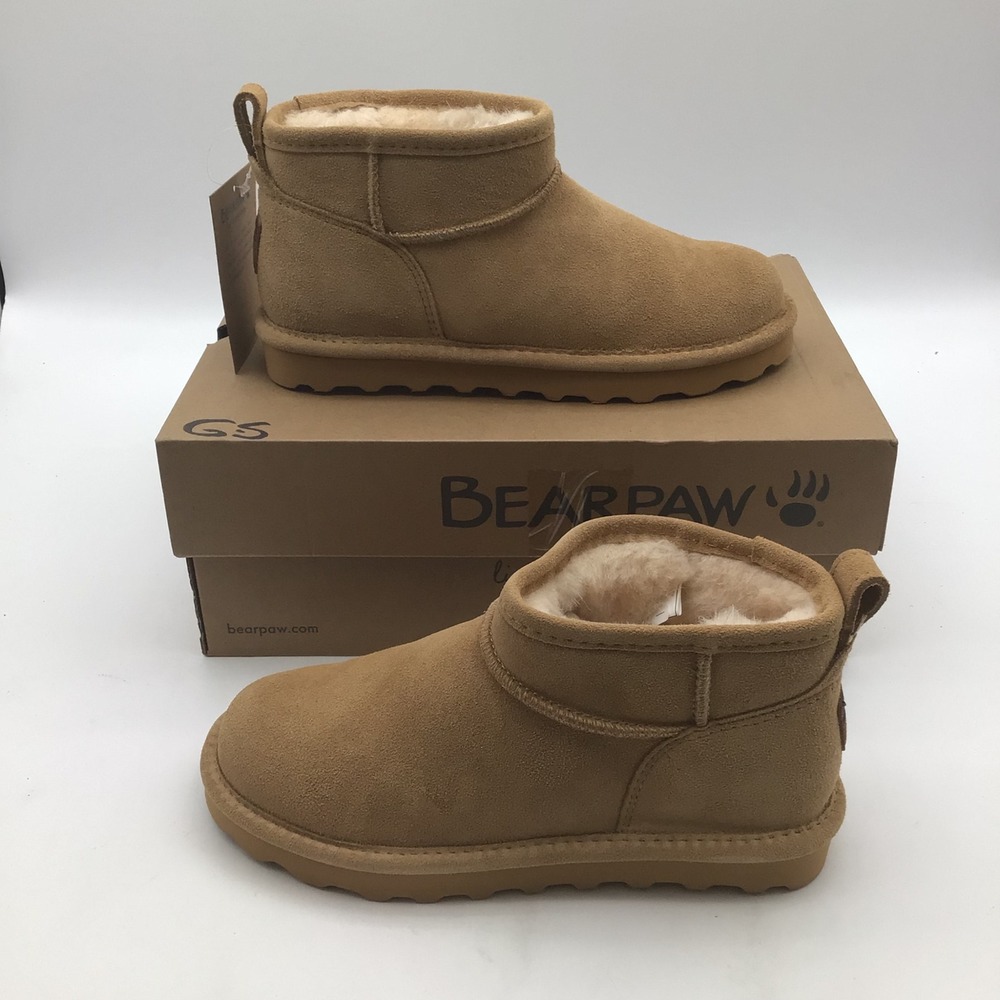 Bearpaw Shorty Womens Size 7 Iced Coffee Suede‎ Sheepskin Lined Boots 2860W New